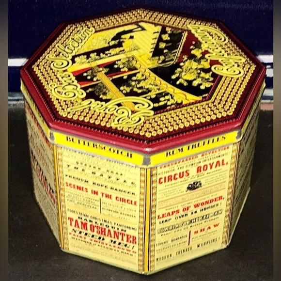 Vintage Metal Lidded ROYAL BOX SELECTION Confectionery Huntley Boone & Stevens - Picture 2 of 11